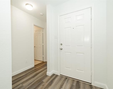 122 Feverbush Drive - Photo Thumbnail 1