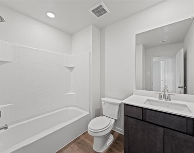13528 Turtle Mountain Road - Photo Thumbnail 10