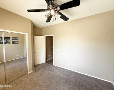 3622 E Morning Star Lane - Photo Thumbnail 13