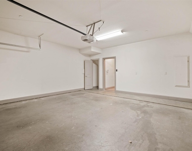 3142 Ross Avenue - Photo Thumbnail 22