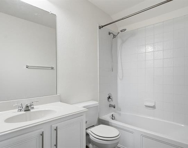 15636 Gatehouse Drive - Photo Thumbnail 20