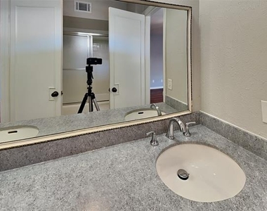 4308 Harvest Hill Road - Photo Thumbnail 16
