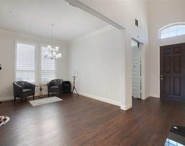 6209 Verbena Lane - Photo Thumbnail 12