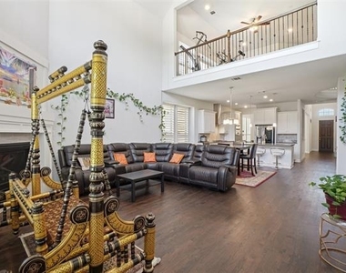 6209 Verbena Lane - Photo Thumbnail 4