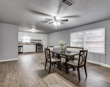 5513 Santa Barbara Avenue - Photo Thumbnail 4