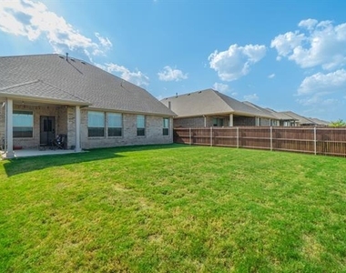 3105 Lionsgate Drive - Photo Thumbnail 23