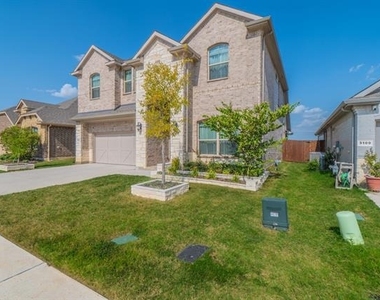 3105 Lionsgate Drive - Photo Thumbnail 22