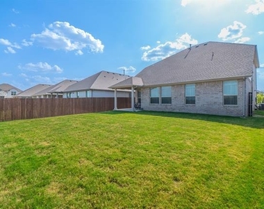 3105 Lionsgate Drive - Photo Thumbnail 24