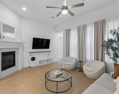 1613 Sandhill Lane - Photo Thumbnail 1
