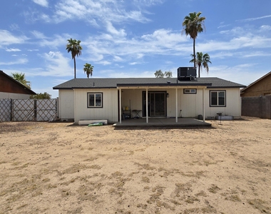 8012 W Highland Avenue - Photo Thumbnail 25
