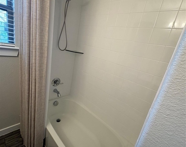 3258 Feller Lane - Photo Thumbnail 26