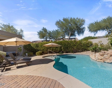 14257 N 106th Place - Photo Thumbnail 50