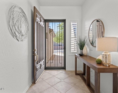14257 N 106th Place - Photo Thumbnail 10