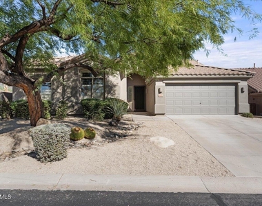 14257 N 106th Place - Photo Thumbnail 8