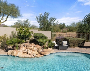 14257 N 106th Place - Photo Thumbnail 54