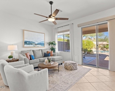 14257 N 106th Place - Photo Thumbnail 4