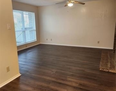 5029 Winder Court - Photo Thumbnail 4