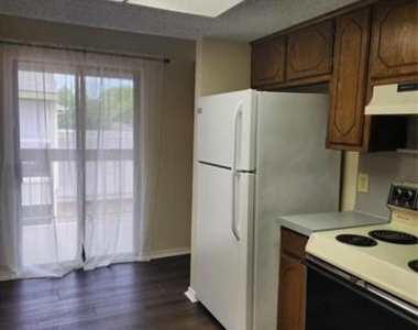 5029 Winder Court - Photo Thumbnail 7