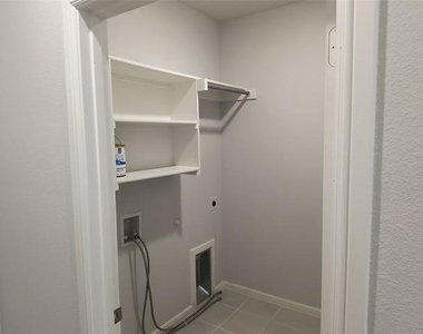 320 Leopold Trail - Photo Thumbnail 22