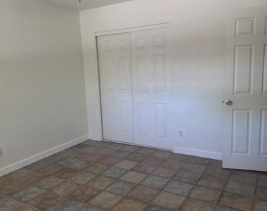 35 E Fairmont Drive - Photo Thumbnail 19