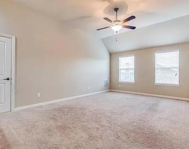 12532 Ocean Spray Drive - Photo Thumbnail 15