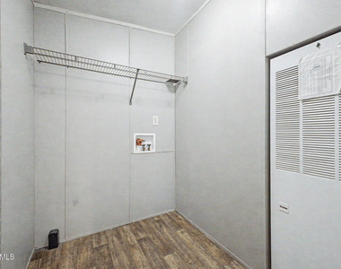 3360 W Madera Drive - Photo Thumbnail 23