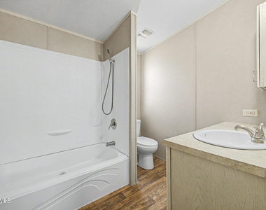 3360 W Madera Drive - Photo Thumbnail 22