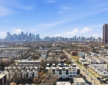 2214 Annex Avenue - Photo Thumbnail 4