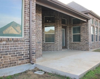 940 Parkside Drive - Photo Thumbnail 20
