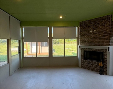 499 Christian Way - Photo Thumbnail 32