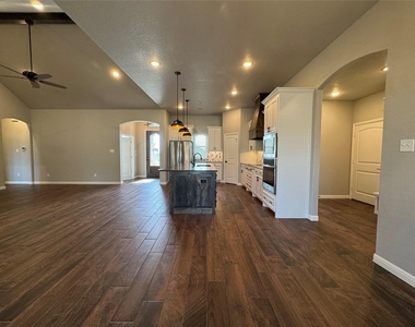 499 Christian Way - Photo Thumbnail 9