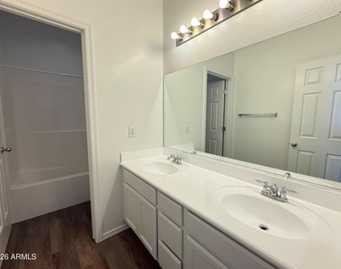 1275 E Marcella Lane - Photo Thumbnail 22