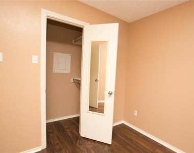 5840 Spring Valley Road - Photo Thumbnail 13