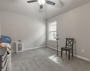 12163 Curry Creek Drive - Photo Thumbnail 36