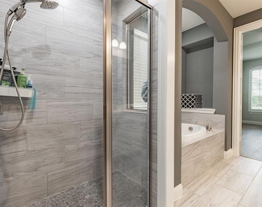 12163 Curry Creek Drive - Photo Thumbnail 25