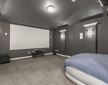 12163 Curry Creek Drive - Photo Thumbnail 27