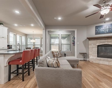 12163 Curry Creek Drive - Photo Thumbnail 14