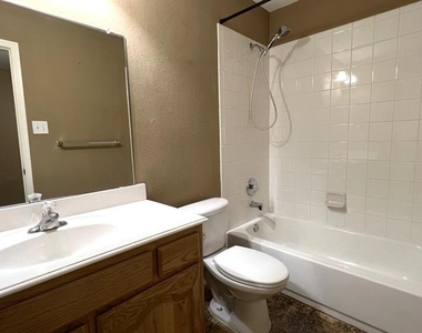 1234 Iowa Road - Photo Thumbnail 17