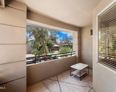 7009 E Acoma Drive - Photo Thumbnail 18