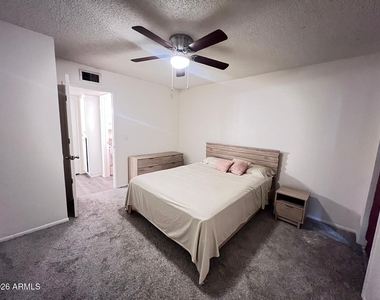 461 W Holmes Avenue - Photo Thumbnail 11