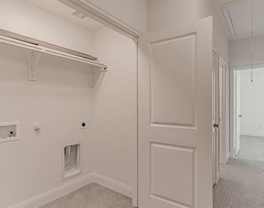 312 Sunset Lane - Photo Thumbnail 17