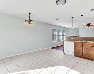 2600 Terrace Drive - Photo Thumbnail 13