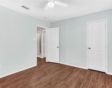 2600 Terrace Drive - Photo Thumbnail 22