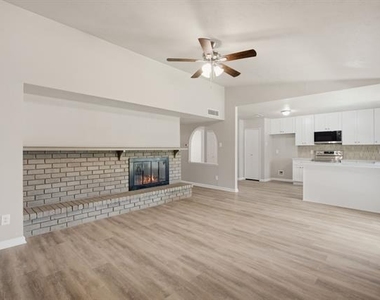 1616 Stockton Trail - Photo Thumbnail 14
