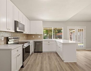 1616 Stockton Trail - Photo Thumbnail 10