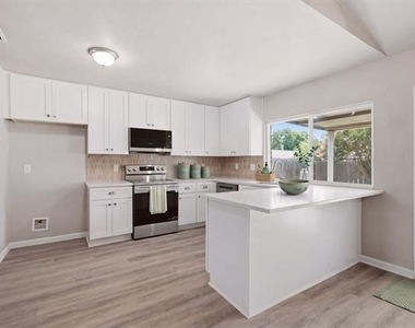 1616 Stockton Trail - Photo Thumbnail 8