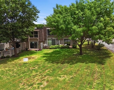 4318 Overlook Court - Photo Thumbnail 35