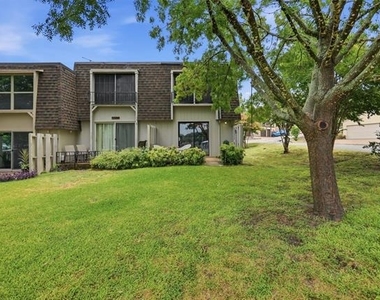 4318 Overlook Court - Photo Thumbnail 26