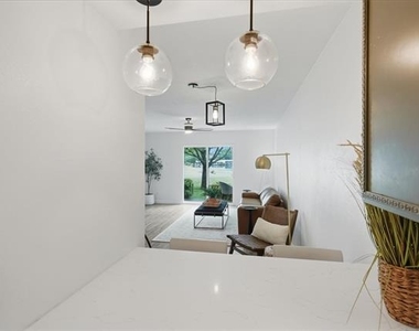 4318 Overlook Court - Photo Thumbnail 16