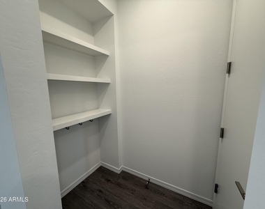 4248 W Brenley Drive - Photo Thumbnail 24